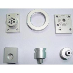 鑫瑞模具——信譽(yù)好的鍛造模具提供商_中空吹塑模具