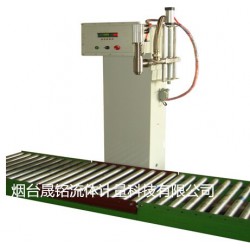 液體肥料稱(chēng)重式全自動(dòng)灌裝機(jī)  稱(chēng)重灌裝機(jī)