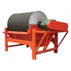 永磁自卸除鐵器廠家，同力礦山機(jī)械永磁除鐵器廠家推*