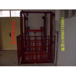 “二輪牽引式升降機哪家質(zhì)量好”---濟南忠燕機械制造有限公司，專業(yè)生產(chǎn)銷售二輪牽引式升降機 ！