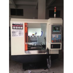 數(shù)控精雕機(jī)生產(chǎn)廠家，[強(qiáng)強(qiáng)機(jī)械]數(shù)控精雕機(jī)高精度 壽命長(zhǎng)
