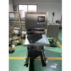 盒中袋白醋、食用醋灌裝機(jī) 陳醋灌裝機(jī) 大袋裝原汁清醋灌裝機(jī)