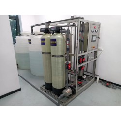 工業(yè)純水設備 旭能反滲透設備 RO反滲透設備 安全穩(wěn)定